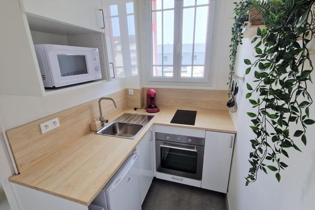 Appartement Ouistreham Proche Centre Et Plage Extérieur photo